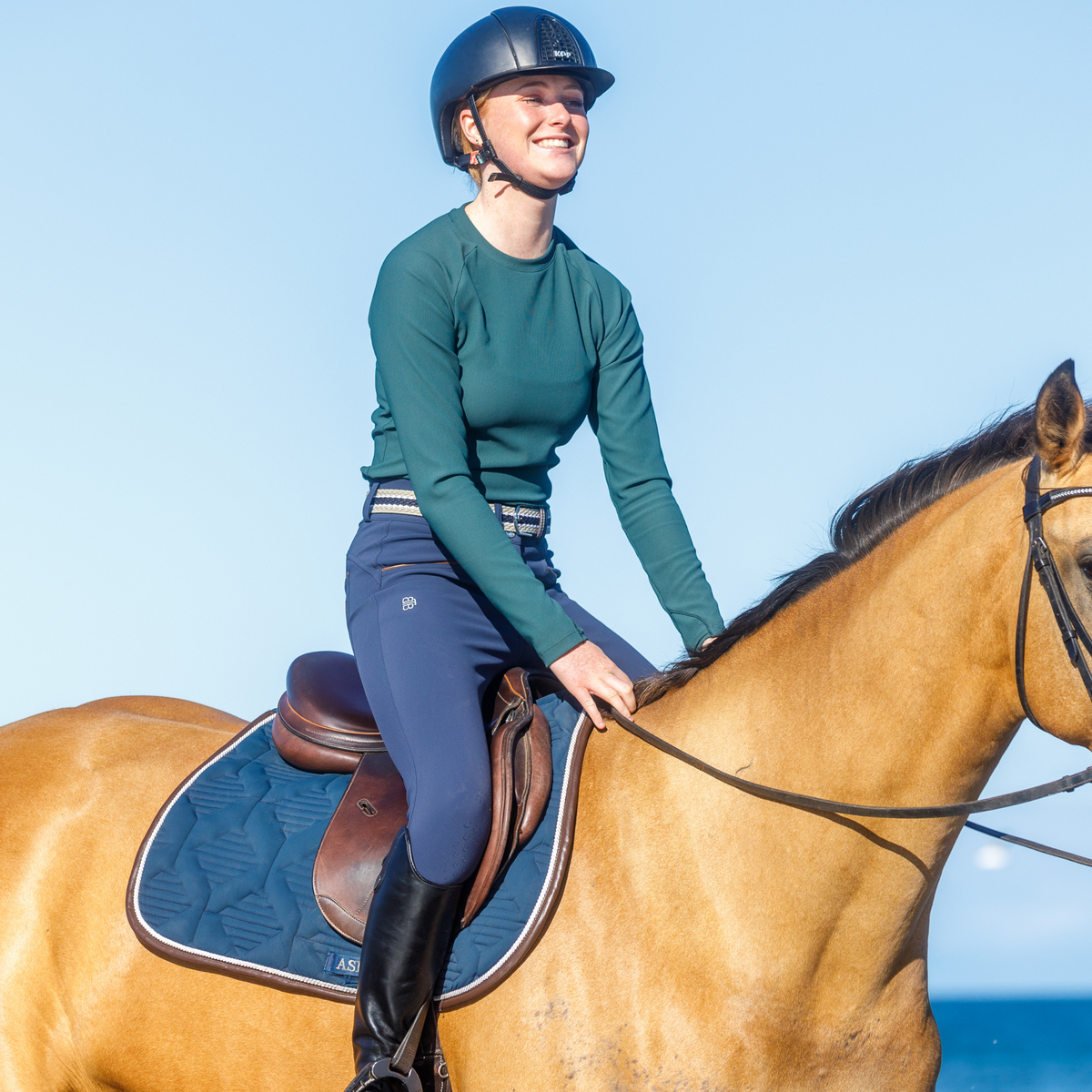 'LULU' TECHNICAL TOP