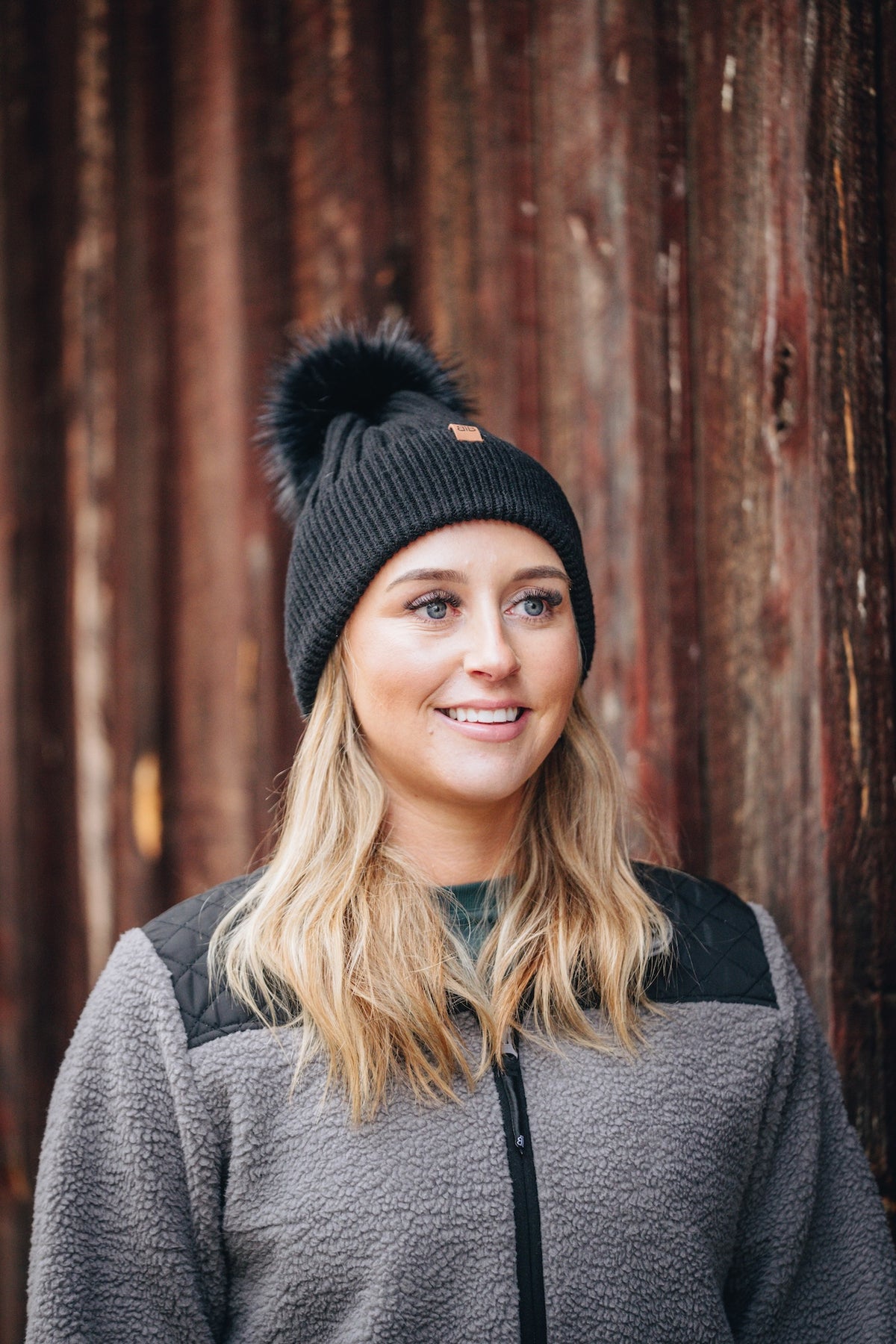 WOOL BLEND POMPOM BEANIE