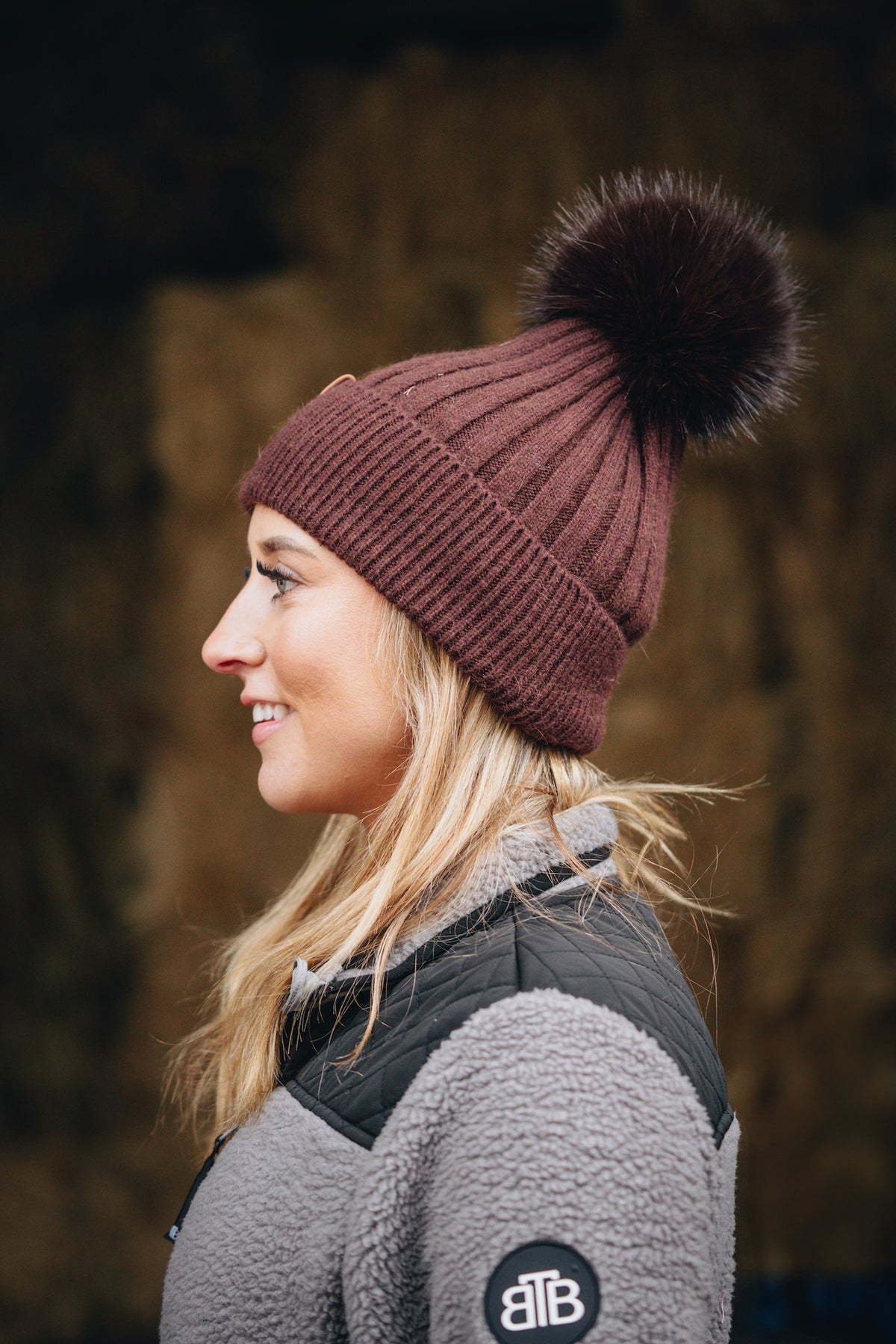 WOOL BLEND POMPOM BEANIE