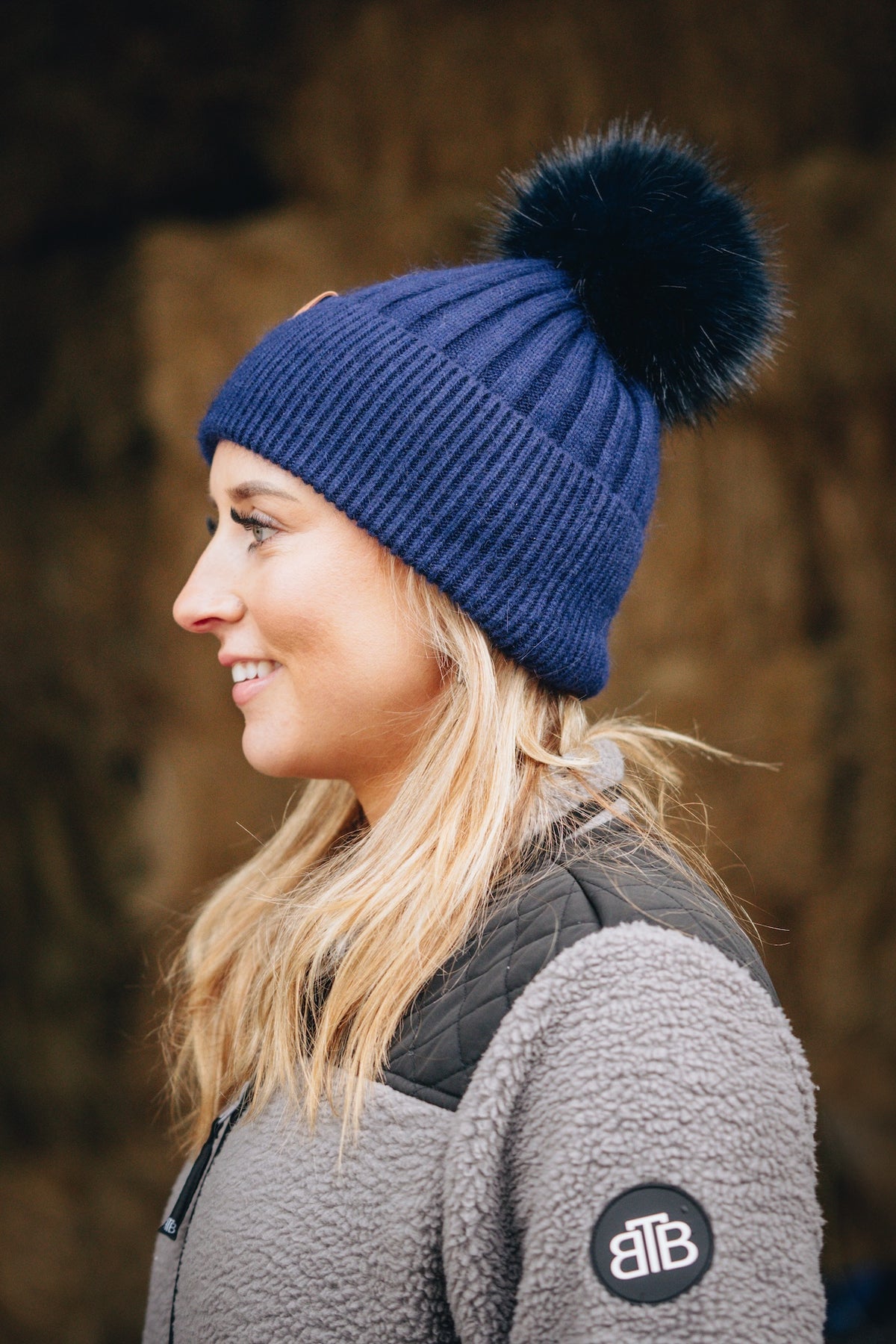 WOOL BLEND POMPOM BEANIE