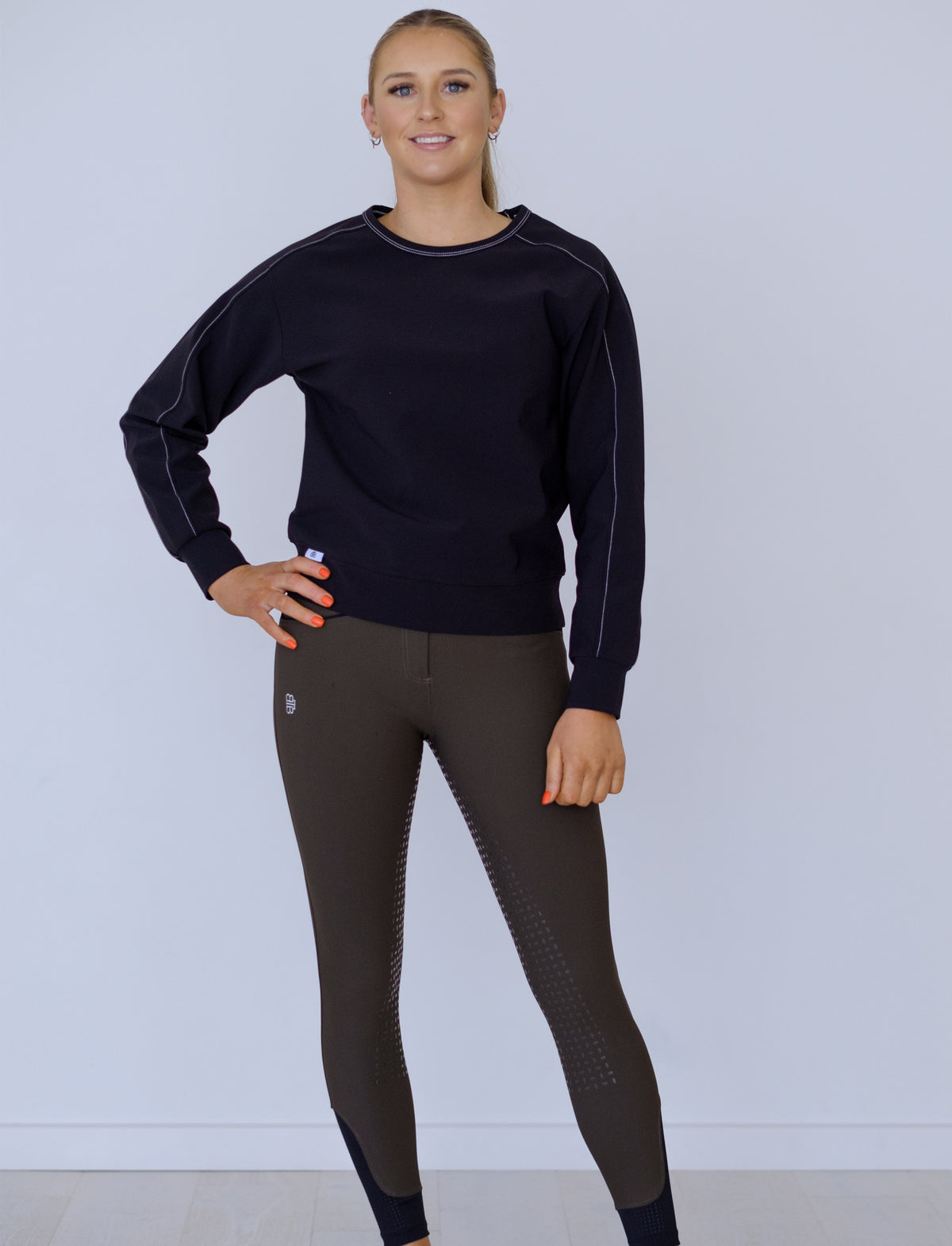 SCOOP NECK FLEECE TOP