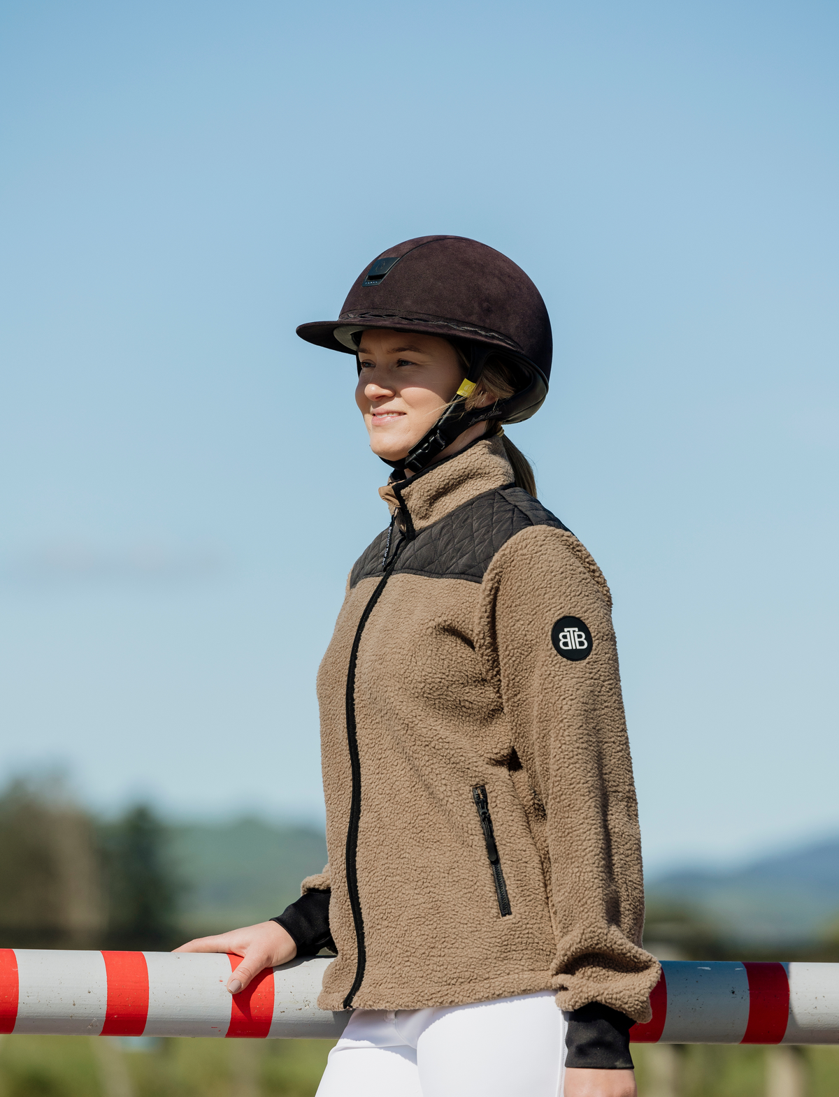 TEDDY FLEECE IN MOCHA