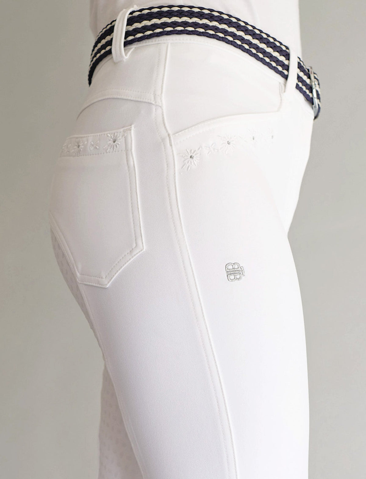 YR 'GRACE' COMPETITION BREECH IN WHITE