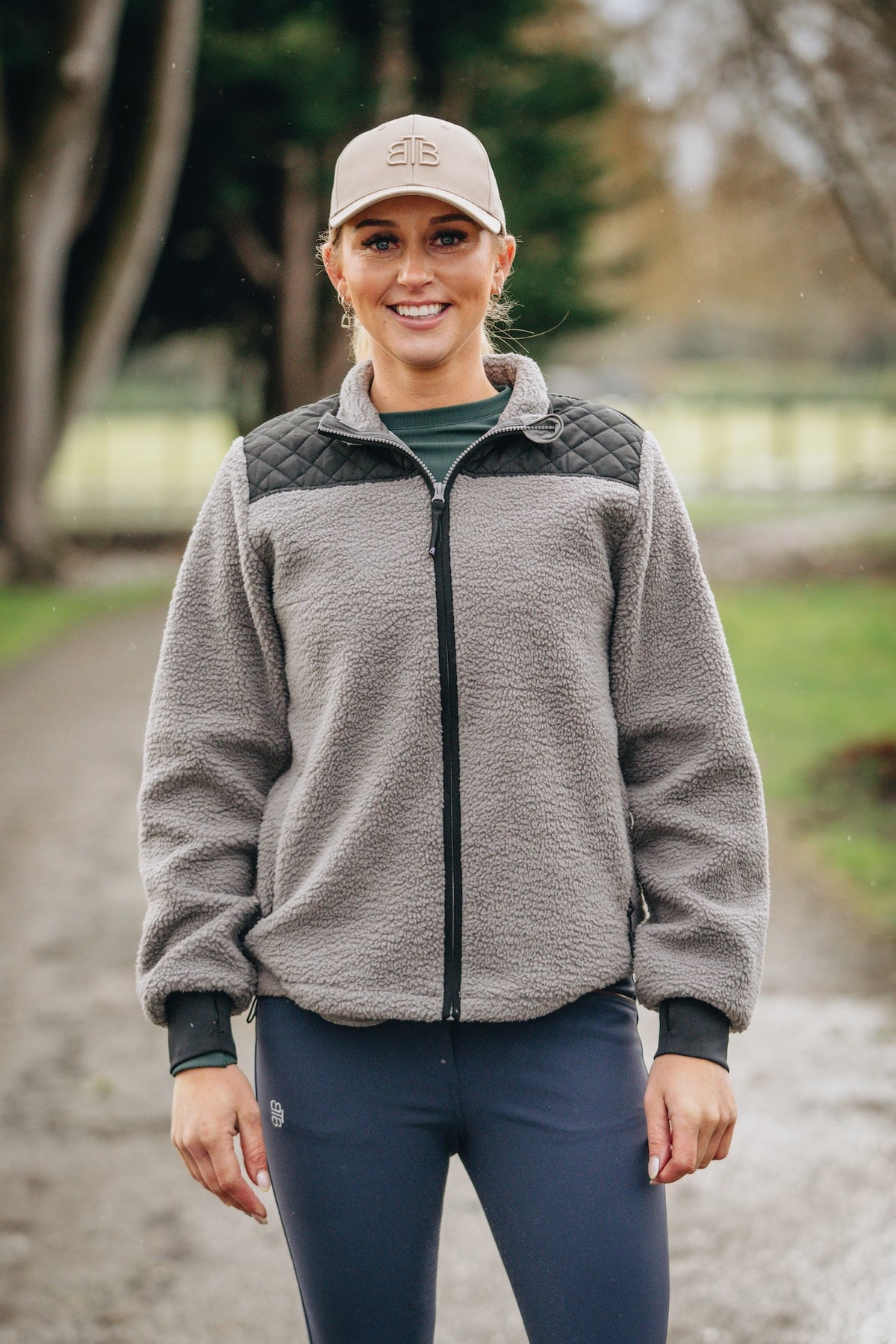 TEDDY FLEECE IN GREY